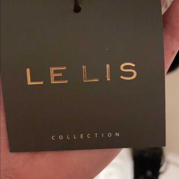 Sheer butterfly crop top NWT - Picture 5 of 5